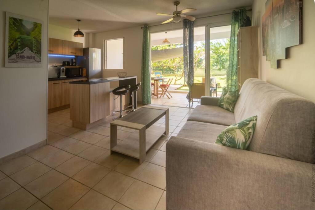 Spacieux T2 Avec Exterieur : Chez Thomas Les Trois-Ilets Extérieur photo